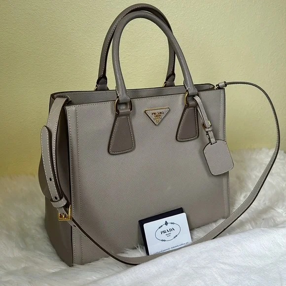 💯Authentic PRADA Saffiano Leather Medium Top Handle Tote Bag🍀 - Picture 12 of 17